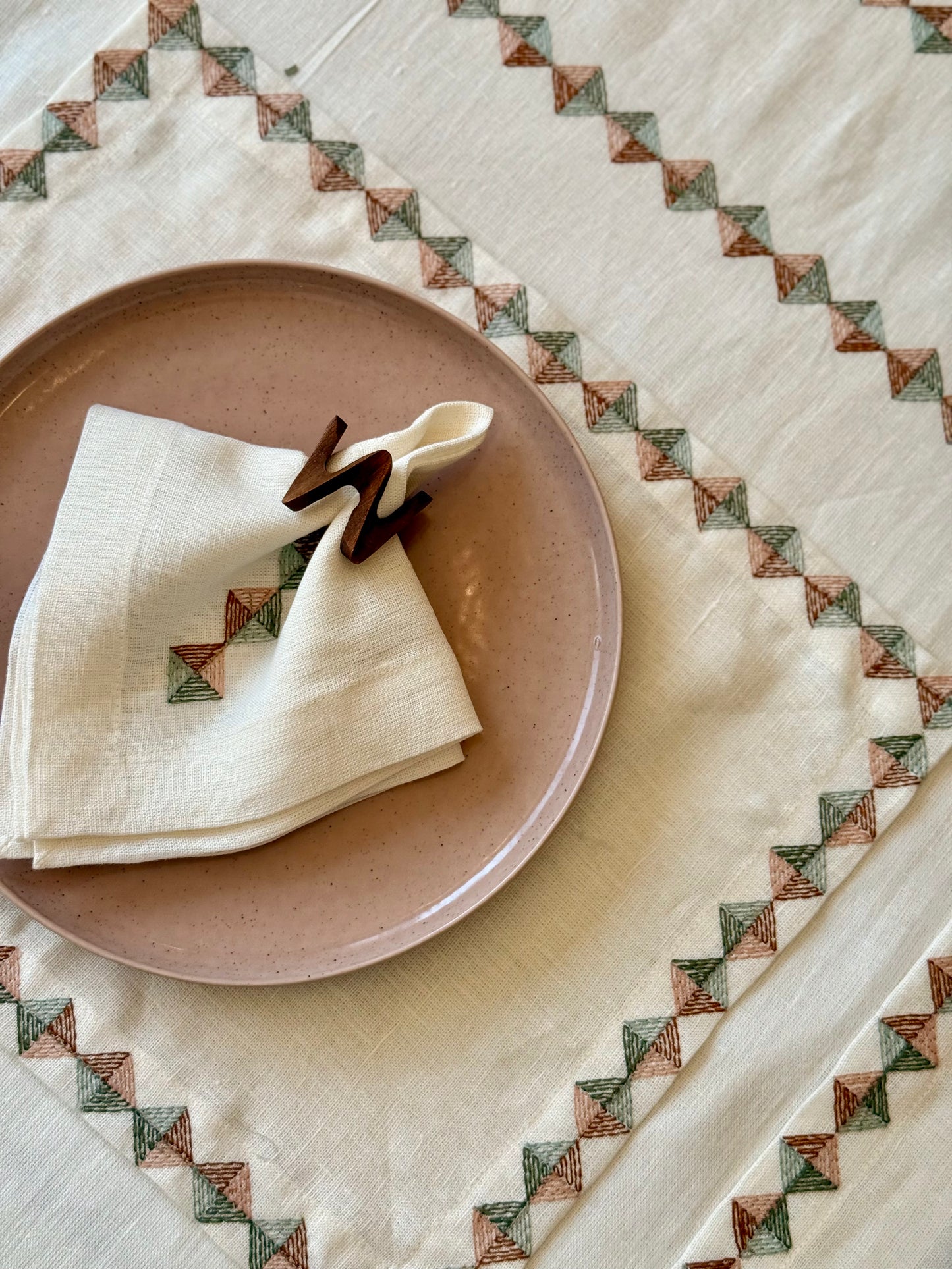 Hishi Placemats