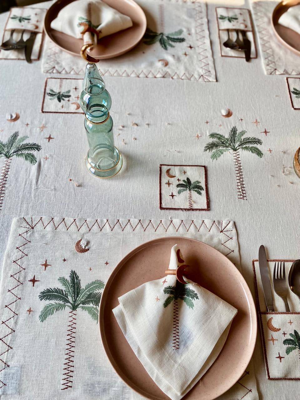 مناديل سفرة مطرزة لايام رمضان