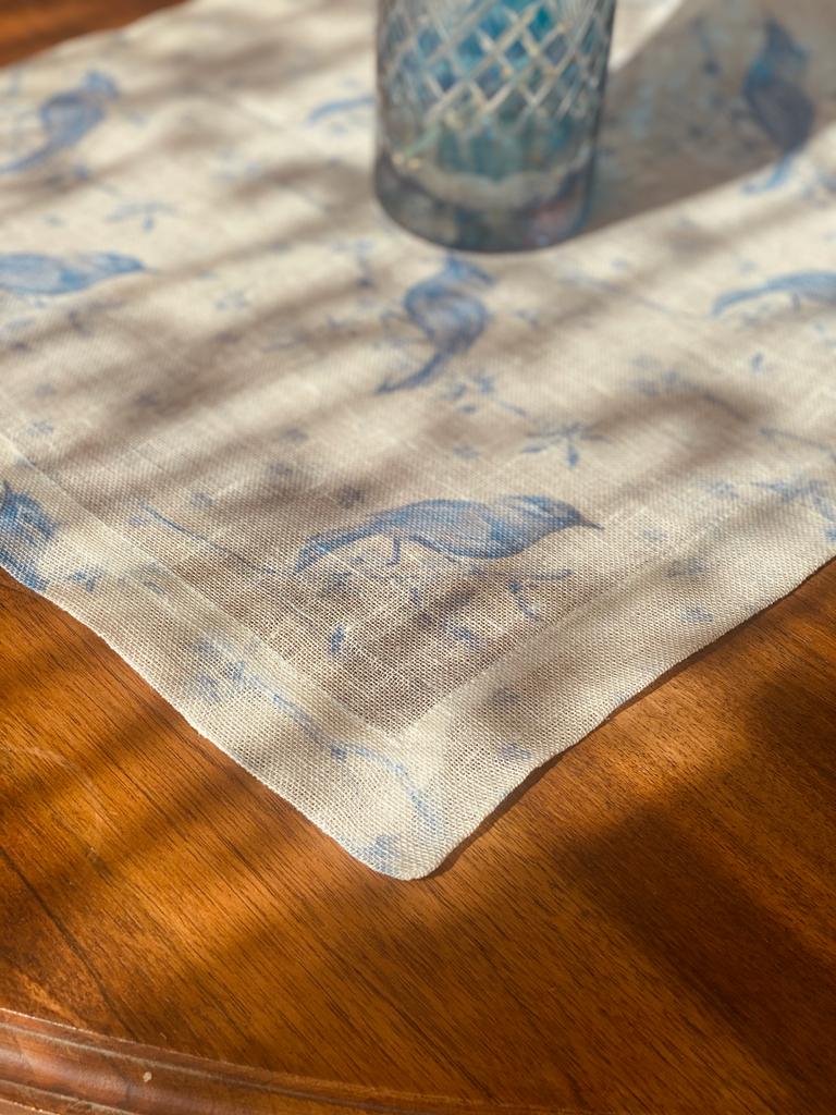 Printed Bleu Blanc Birds Table Runner