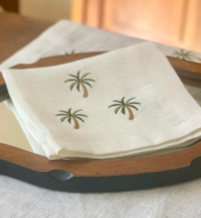 منديل سفرة مطرزة بالنخيل الاخضر