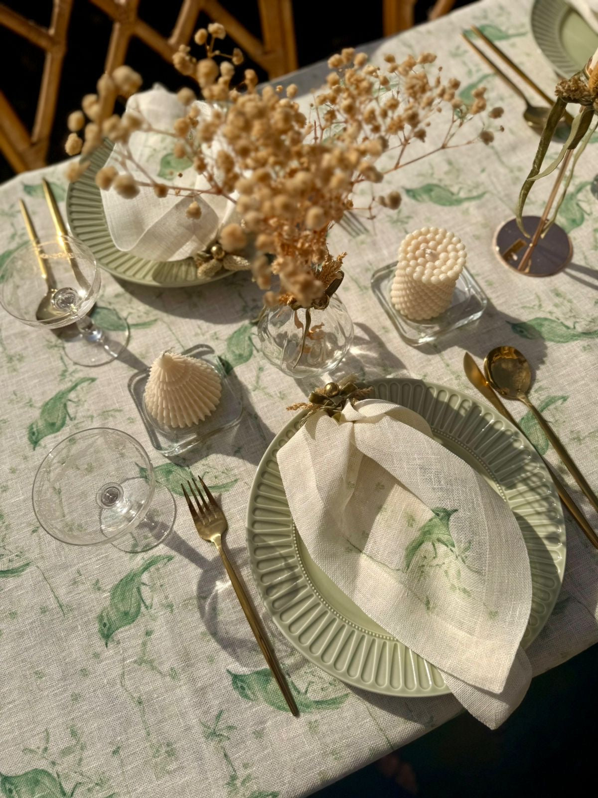 Green Birds Christmas Tablecloth