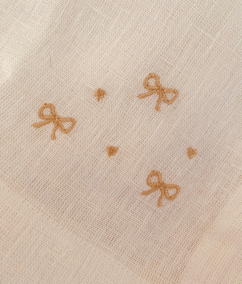 Embroidered Gold Rubans Napkin