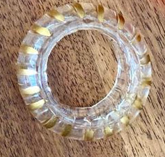 حلقات مناديل زجاجية بخطوط ذهبية