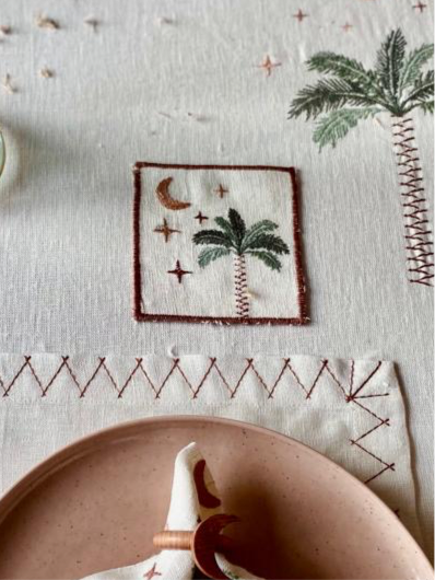 قاعدة اكواب (كوستر) مطرز لايام رمضان