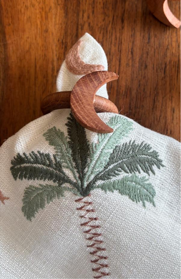 مناديل سفرة مطرزة لايام رمضان