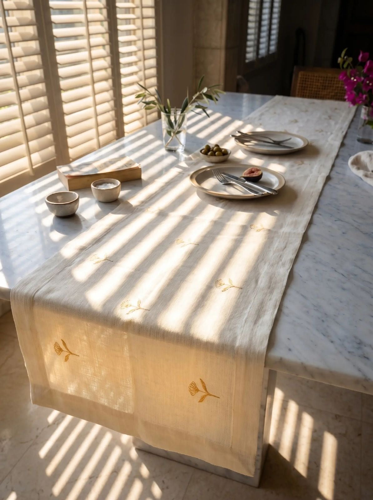 Zahr Table Runner