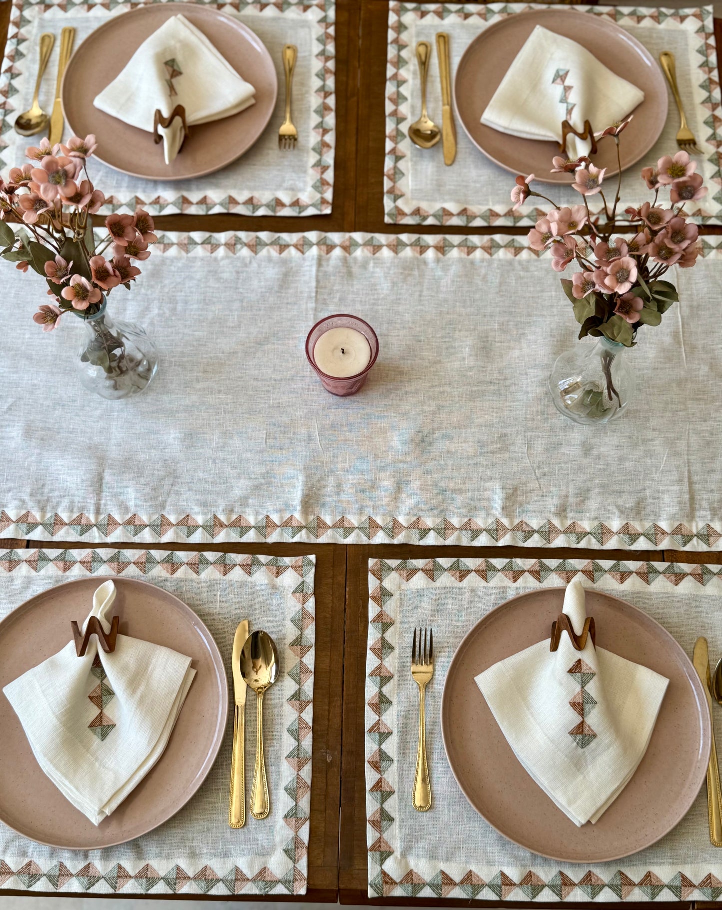 Hishi Table Runner