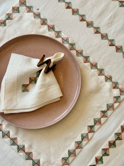Hishi Placemats