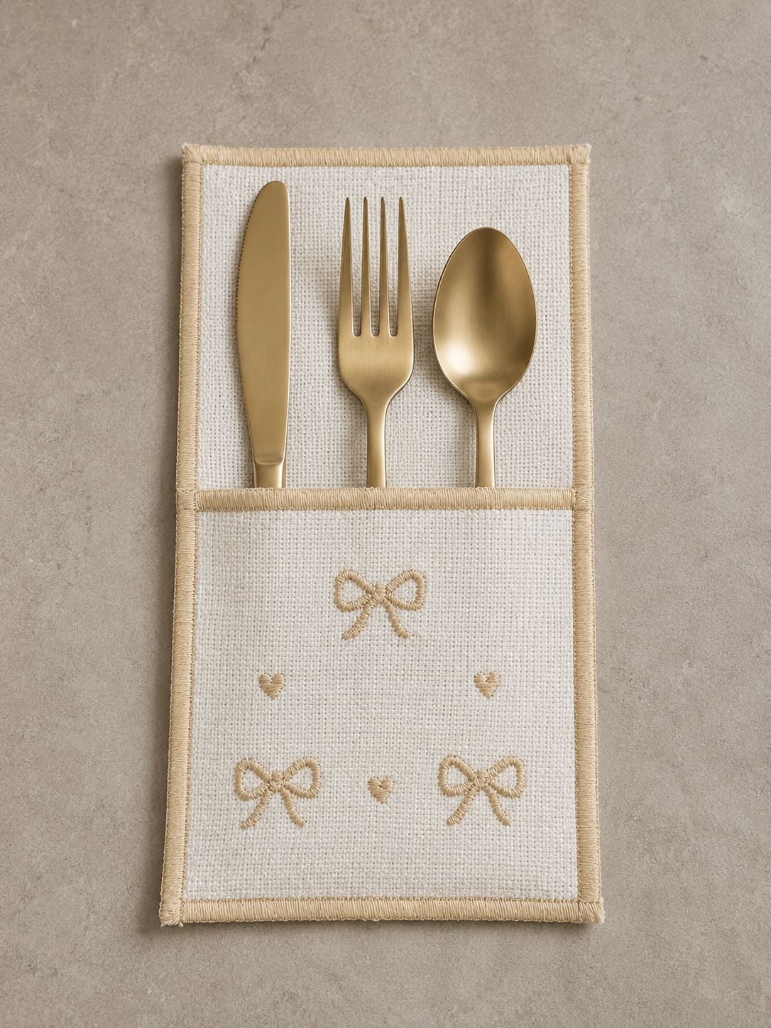 Gold Rubans Cutlery Cover