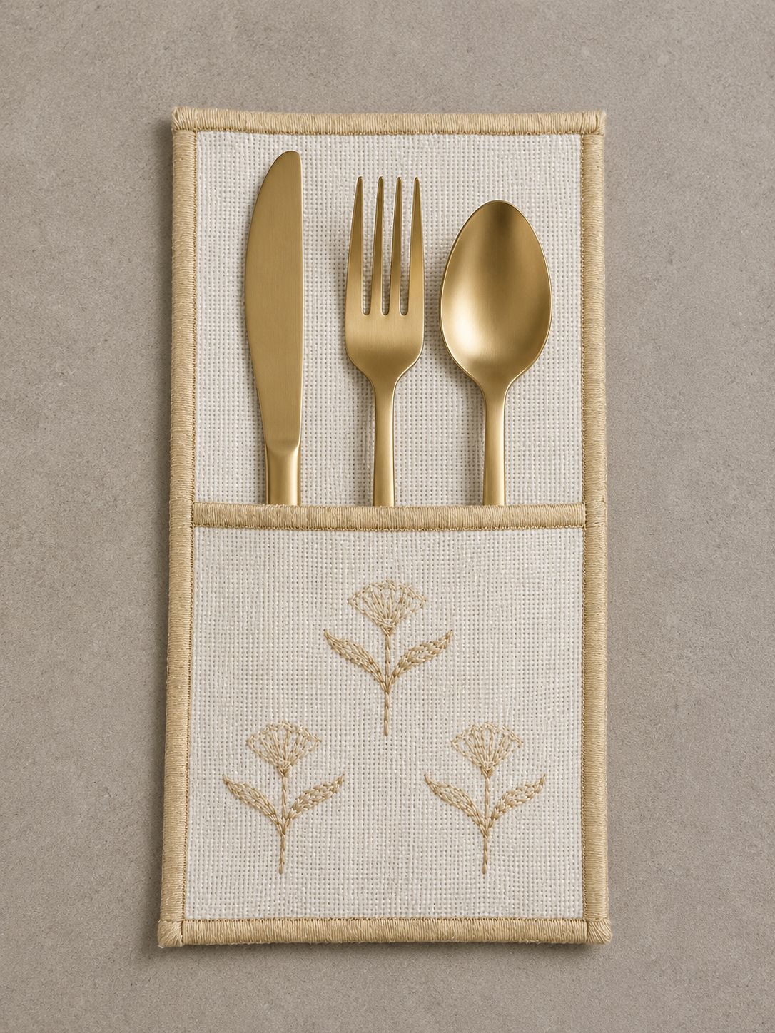Zahr Cutlery Cover